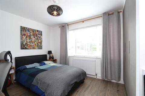 17 Tennyson Road, Hutton, Brentwood, CM13 2SJ