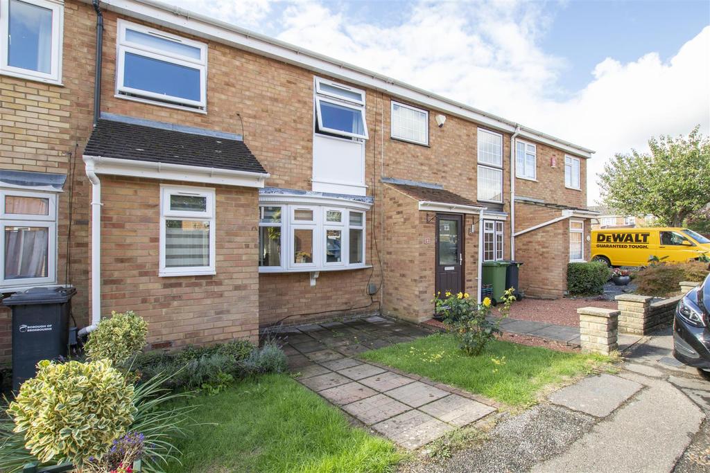 Winford Drive, Broxbourne 3 bed terraced house £445,000