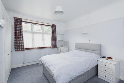 126 Wickham Avenue, Cheam, Sutton, SM3 8EA