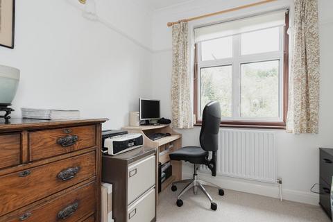 126 Wickham Avenue, Cheam, Sutton, SM3 8EA