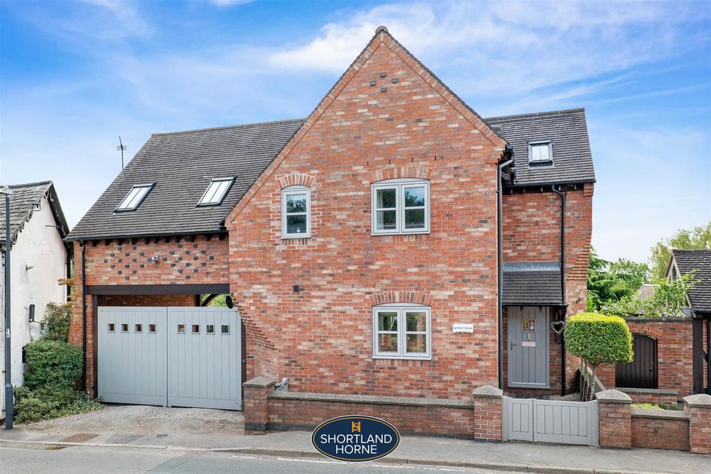 Garden House, Main Road, Ansty, Coventry, CV7 9HZ 3 bed detached house