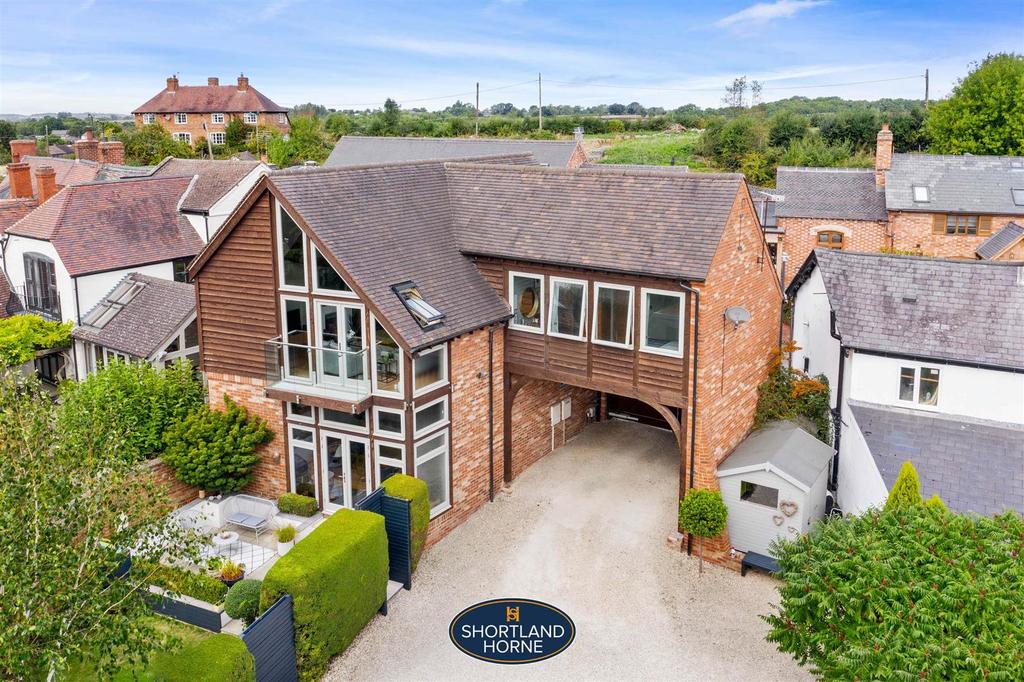 Garden House, Main Road, Ansty, Coventry, CV7 9HZ 3 bed detached house