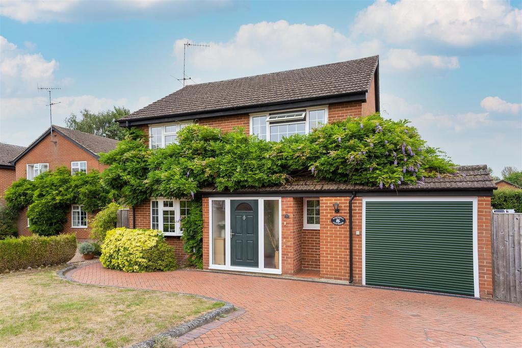 Boswick Lane, Dudswell, Berkhamsted 4 bed detached house £850,000