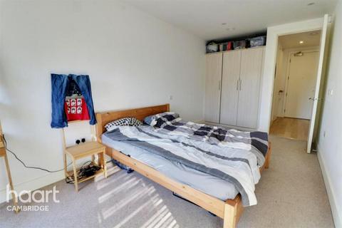 1 bedroom apartment to rent, Lawping Avenue, Cambridge