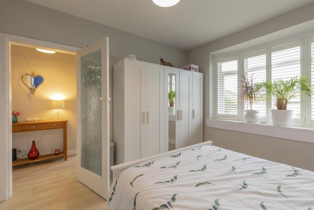 2 Wheatfield Road (25).jpg