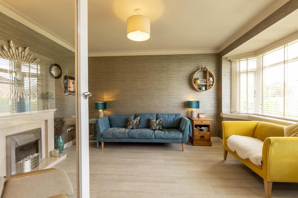 2 Wheatfield Road (18).jpg