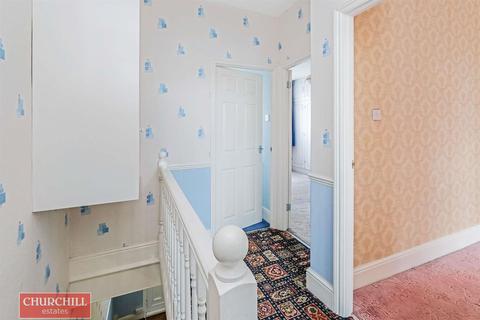 132 Gloucester Road, London, E17 6AF
