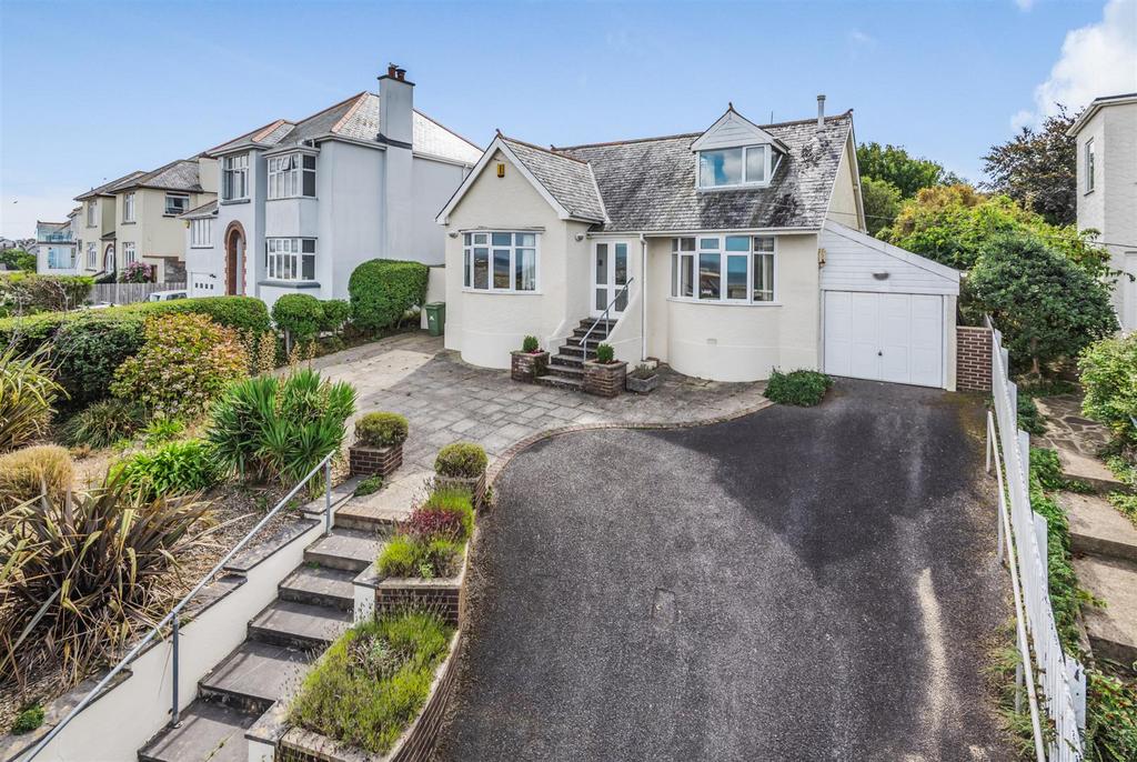 Lakenham Hill, Northam, Bideford 3 bed detached house for sale £475,000