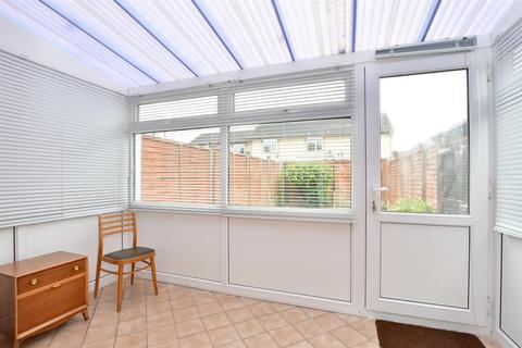 21 Beagle Drive, Ford, Arundel, BN18 0NY