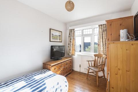 52 Lyonsdown Road, New Barnet, Barnet, EN5 1JL