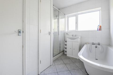 52 Lyonsdown Road, New Barnet, Barnet, EN5 1JL