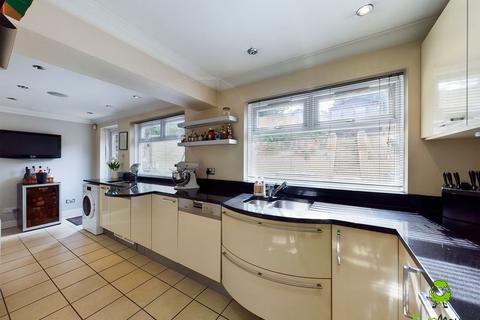 302 Upper Wickham Lane, Welling, DA16 3ER