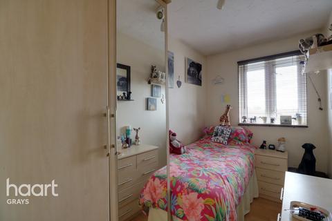 45 Brimfield Road, Purfleet, RM19 1RQ
