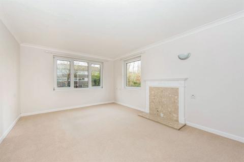 2 bedroom retirement property to rent - Park Gate Court, Constitution Hill, Guilford Road, Woking, GU22