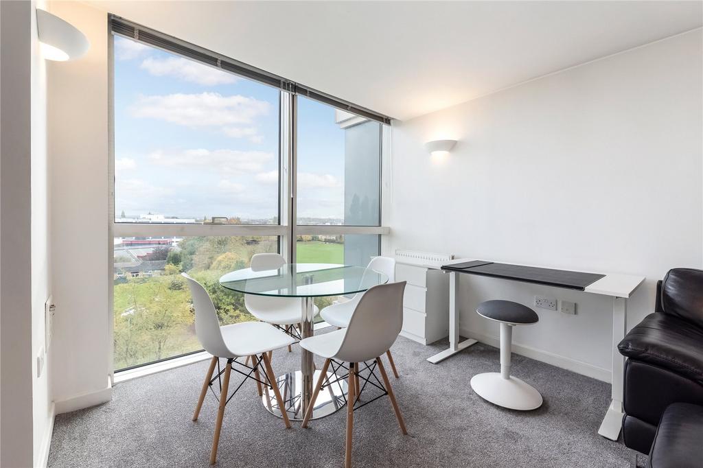 Apartment in London - View 2