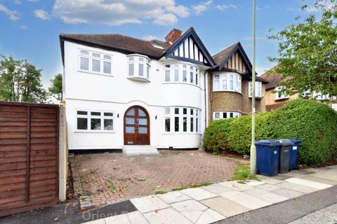 5 bedroom semi-detached house for sale, Meadow Drive, London