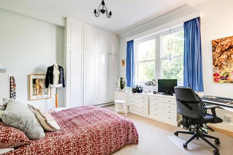 2 bedroom flat for sale - Fawley Road, West Hampstead, London, NW6
