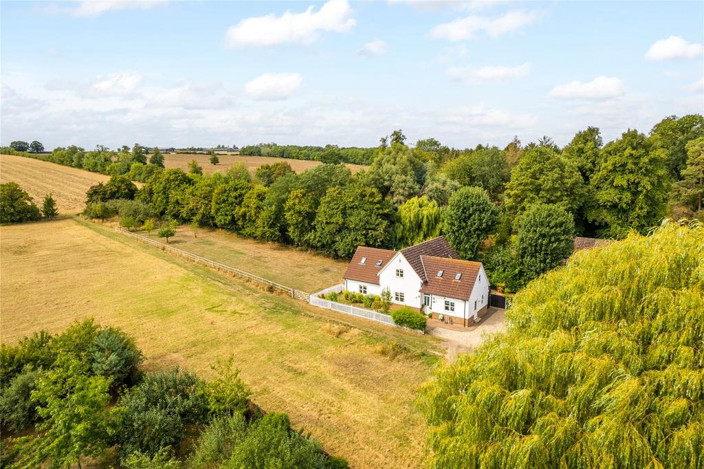 High Street, Wilden, Bedfordshire, MK44 4 bed detached house for sale
