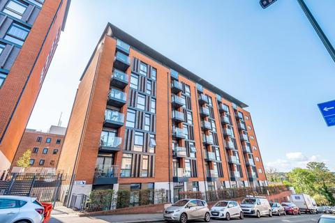 Flat 3, William House Ringers Road, Bromley, BR1 1AF