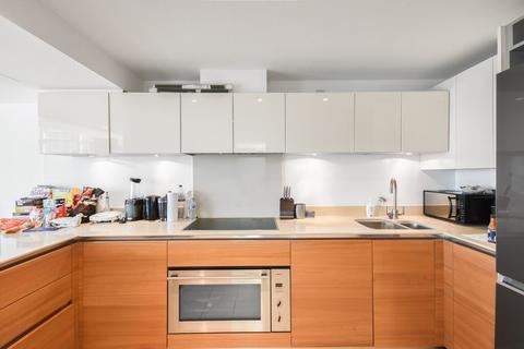 2 bedroom apartment for sale - St. George Wharf London SW8