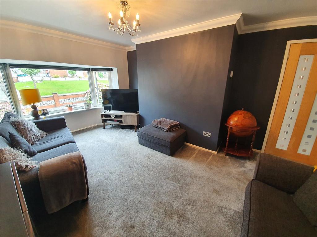 Countess Road, Lower Darwen, Darwen, BB3 2 bed semidetached bungalow