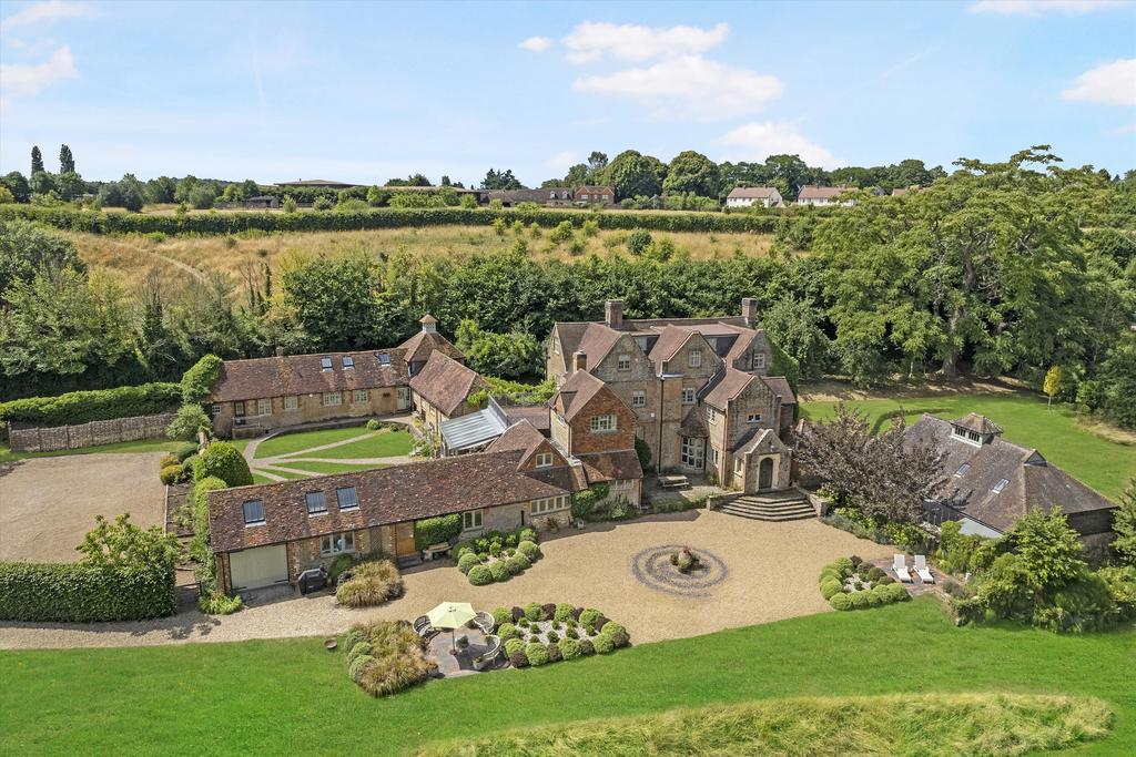 Tuesley Lane, Godalming, Surrey, GU7 7 bed detached house for sale £