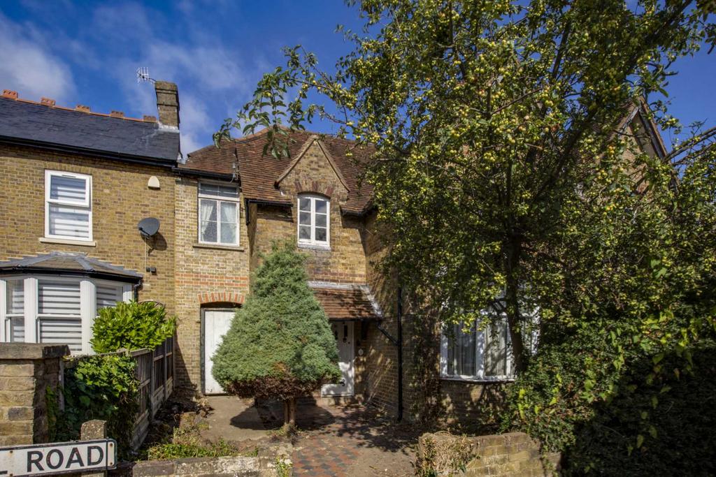Bournehall Road, Bushey Village 4 bed terraced house for sale £765,000