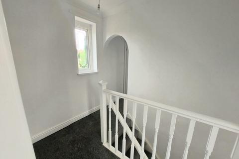3 bedroom semi-detached house to rent, Grange Crescent, Thurnscoe S63