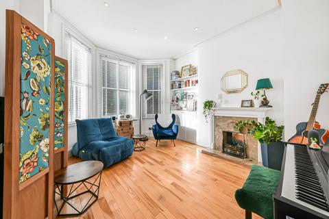 3 bedroom flat to rent, Branch Hill, Hampstead, London