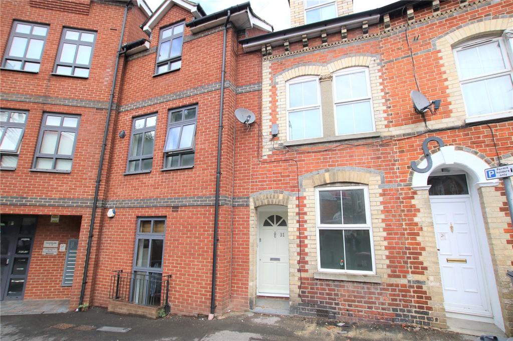 Sackville Street, Reading, Berkshire... 4 bed terraced house £1,800
