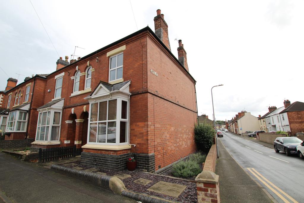 Malvern Street, Stapenhill... 3 bed semidetached house £325,000
