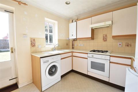 2 bedroom semi-detached house for sale - Hadleigh Close, NG9