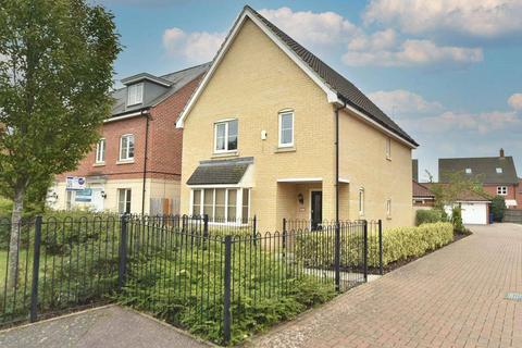 4 bedroom detached house to rent, Orchid Drive, Red Lodge, Bury St. Edmunds, Suffolk, IP28