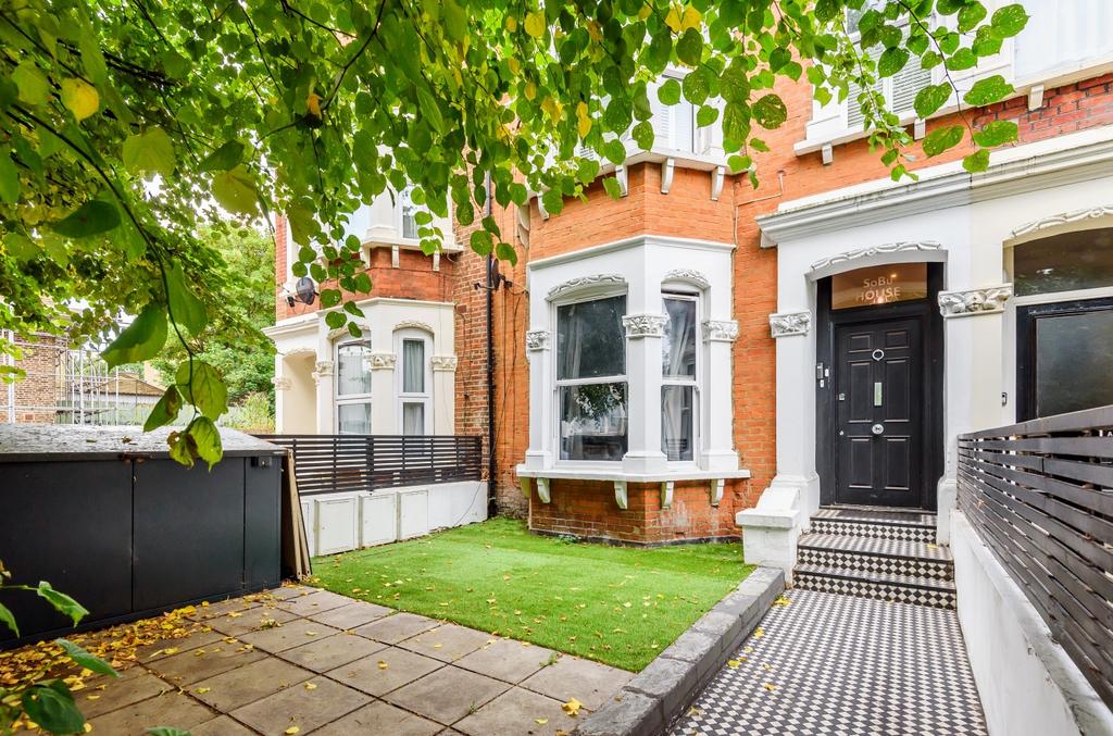 York Grove Peckham SE15 2 Bed Flat 650 000 york-grove-peckham-se15-2-bed-flat-650-000