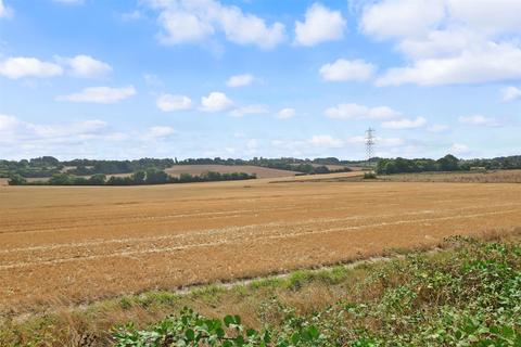 22 Siberts Close, Shepherdswell, Dover, CT15 7LW
