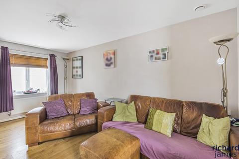 23 Hyde Road, Royal Wootton Bassett, Swindon, SN4 8GA