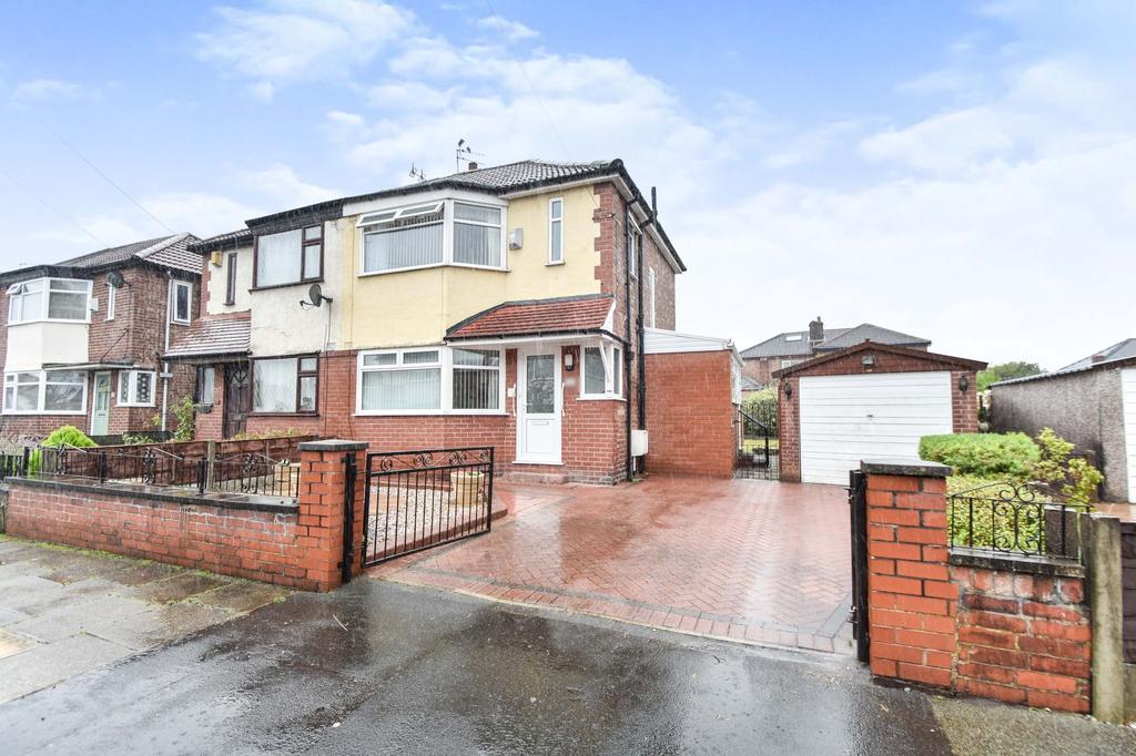 St. Austells Drive, Prestwich, M25 3 bed semidetached house for sale