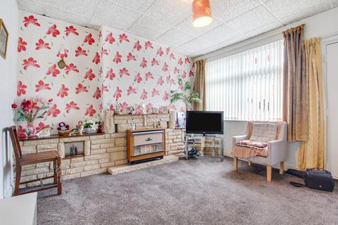 3 bedroom end of terrace house for sale - Cradley Road, Netherton, DY2