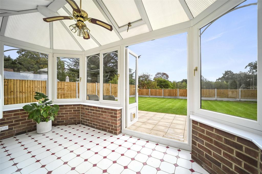 Coggeshall Road, Dedham, Colchester, Essex, CO7 3 bed bungalow £500,000