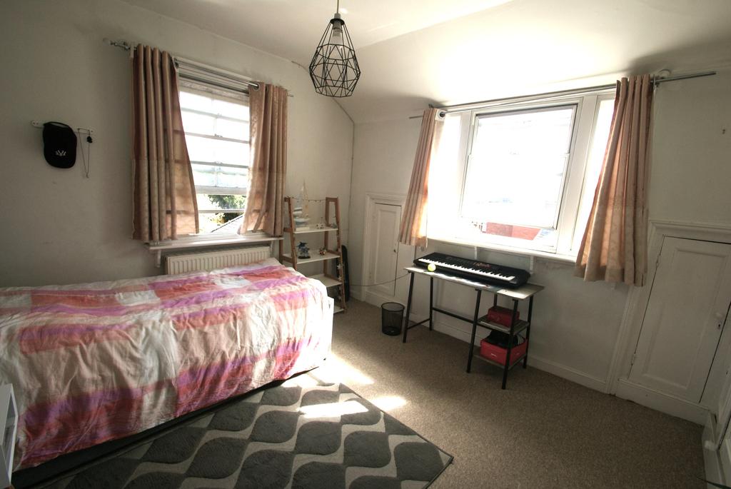 Rack Close, Andover, SP10 1 bed in a house share - £500 pcm (£115 pw)