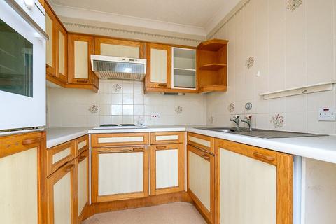 2 bedroom apartment for sale - Rosemary Lane, HORLEY, Surrey, RH6