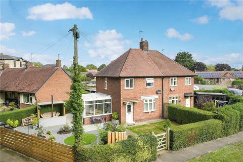 24 Alma Gardens, Ripon, HG4 1NH
