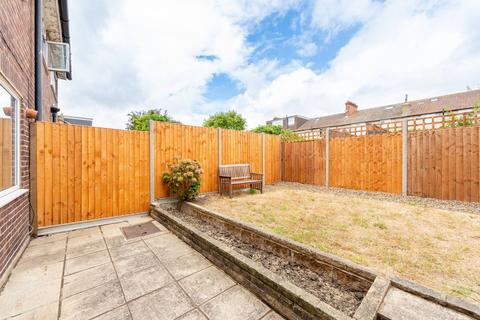 55 Elmhurst Avenue, Mitcham, CR4 2HP