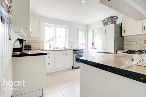 58 Cheviot Road, Luton, LU3 3DQ