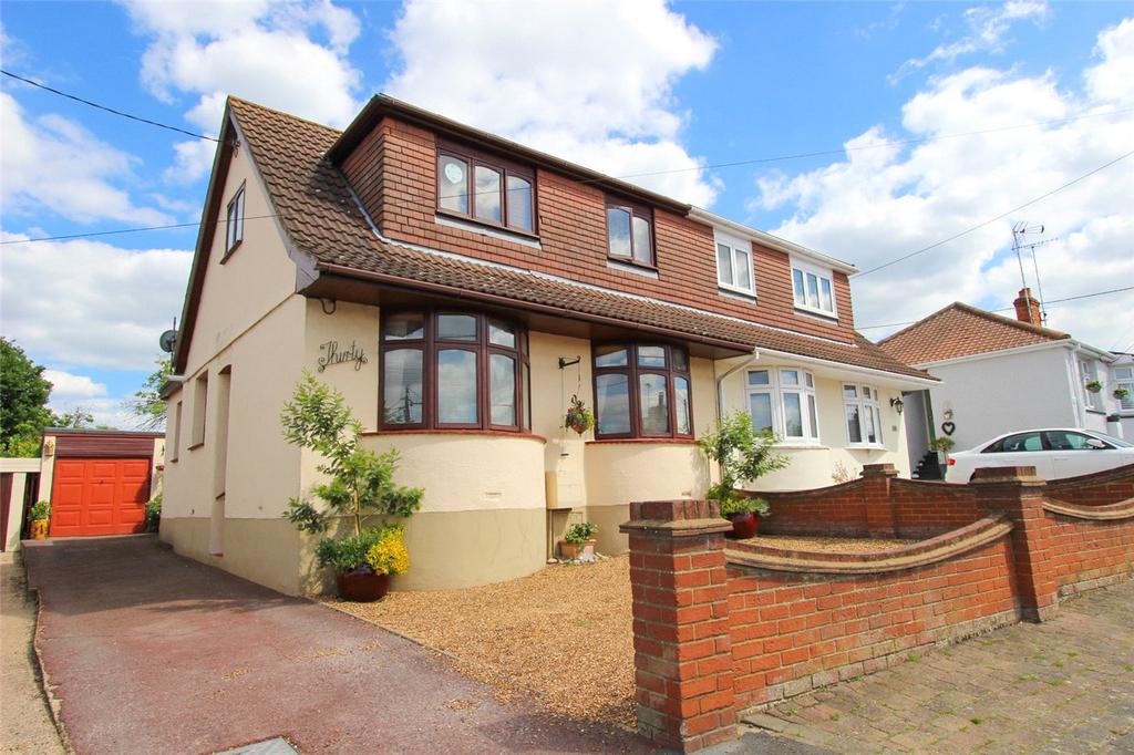 Highlands Road, Bowers Gifford, Basildon, Essex, SS13 3 bed semi