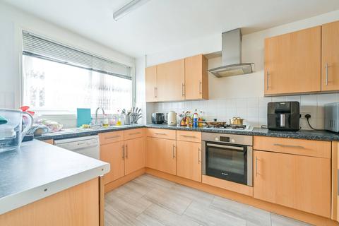 3 bedroom maisonette to rent - Maxey Road, Woolwich, London, SE18