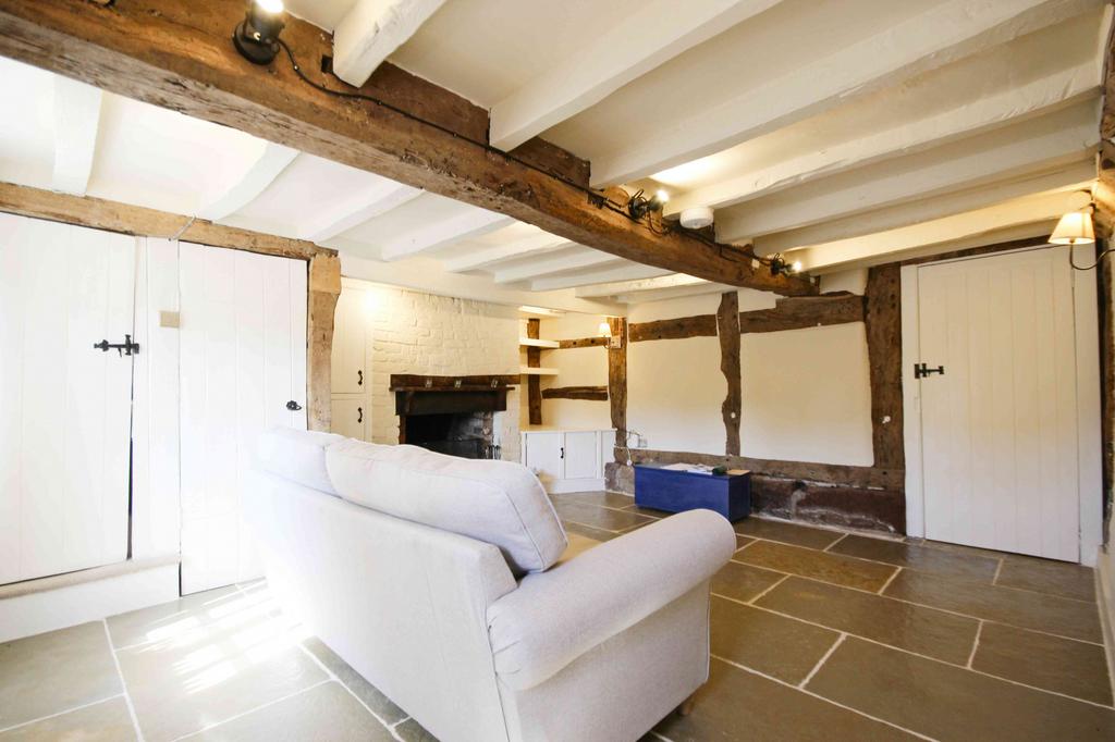 Church Lane, Weaverham, Cheshire, CW8 2 bed cottage £300,000