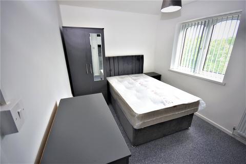 1 bedroom house to rent, En-Suite Room, Lincoln Grove, Marston Green, Birmingham, West Midlands, B37