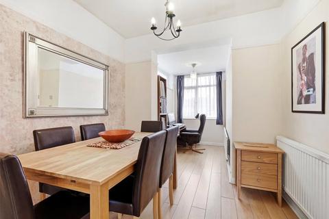 undefined, Fairlawn Gardens, Southend-on-Sea, Essex, SS2