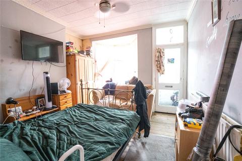 3 bedroom semi-detached house for sale - Ashby Road, Scunthorpe, Lincolnshire, DN16